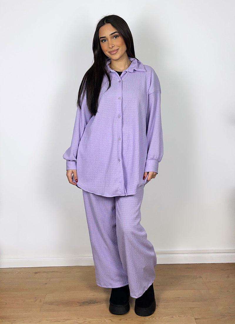 Yona - Conjunto de camisa y pantalón