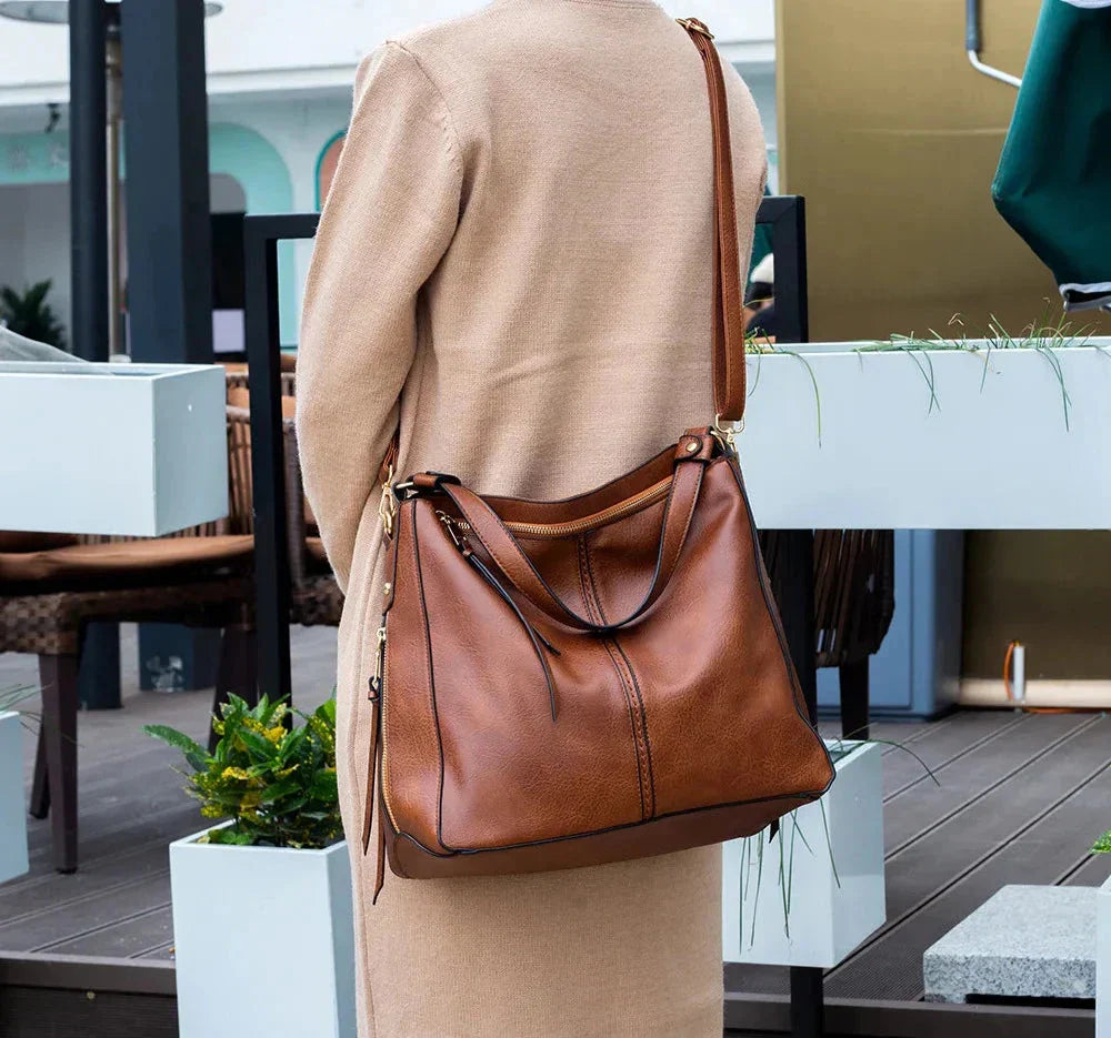 Justyna - Bolso hobo de piel