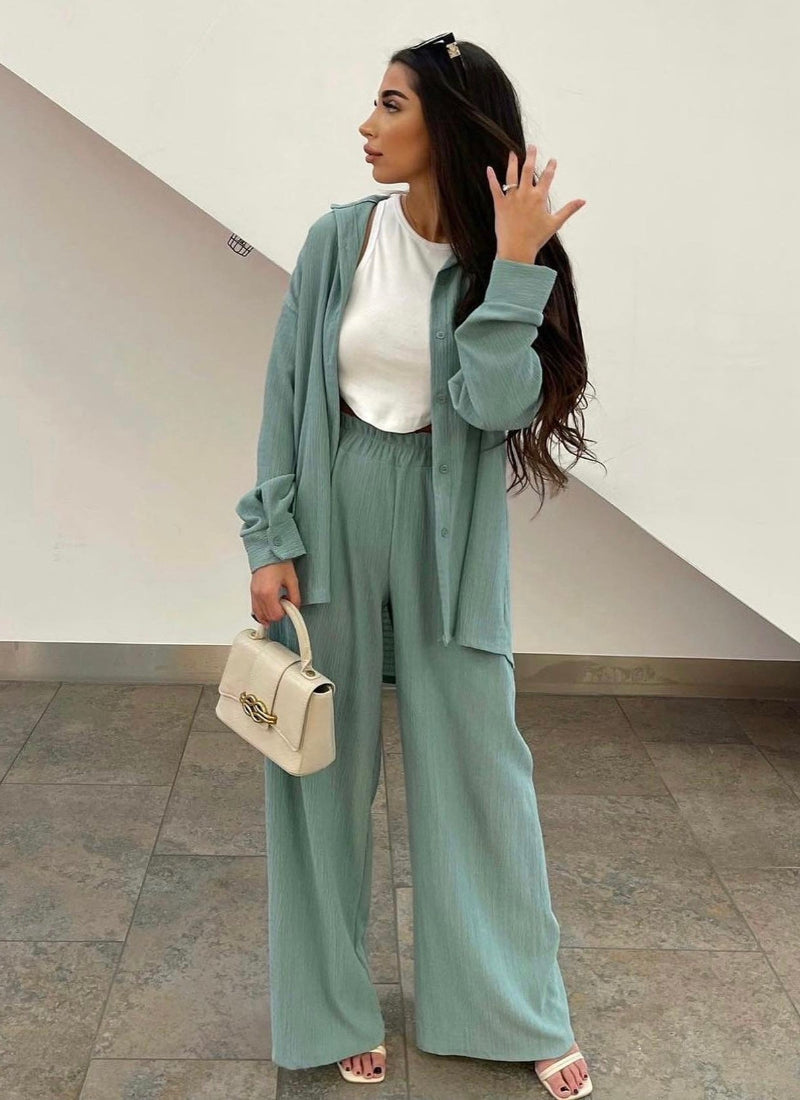 Yona - Conjunto de camisa y pantalón